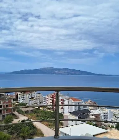 Horizon 4 * Sarande